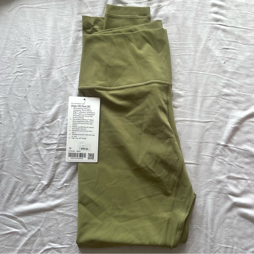 NWT green aligns Lululemon size 10